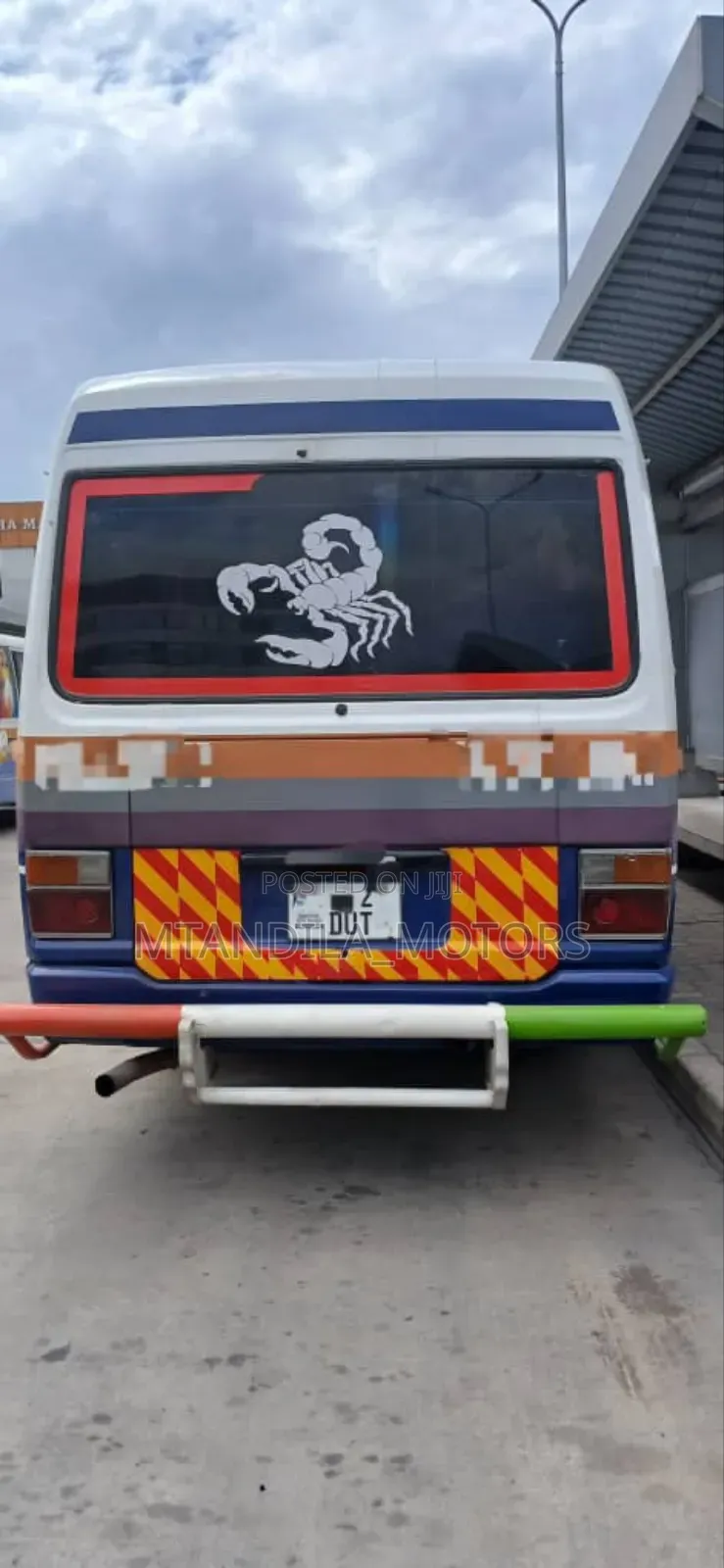 Toyota Coaster 1997 Green