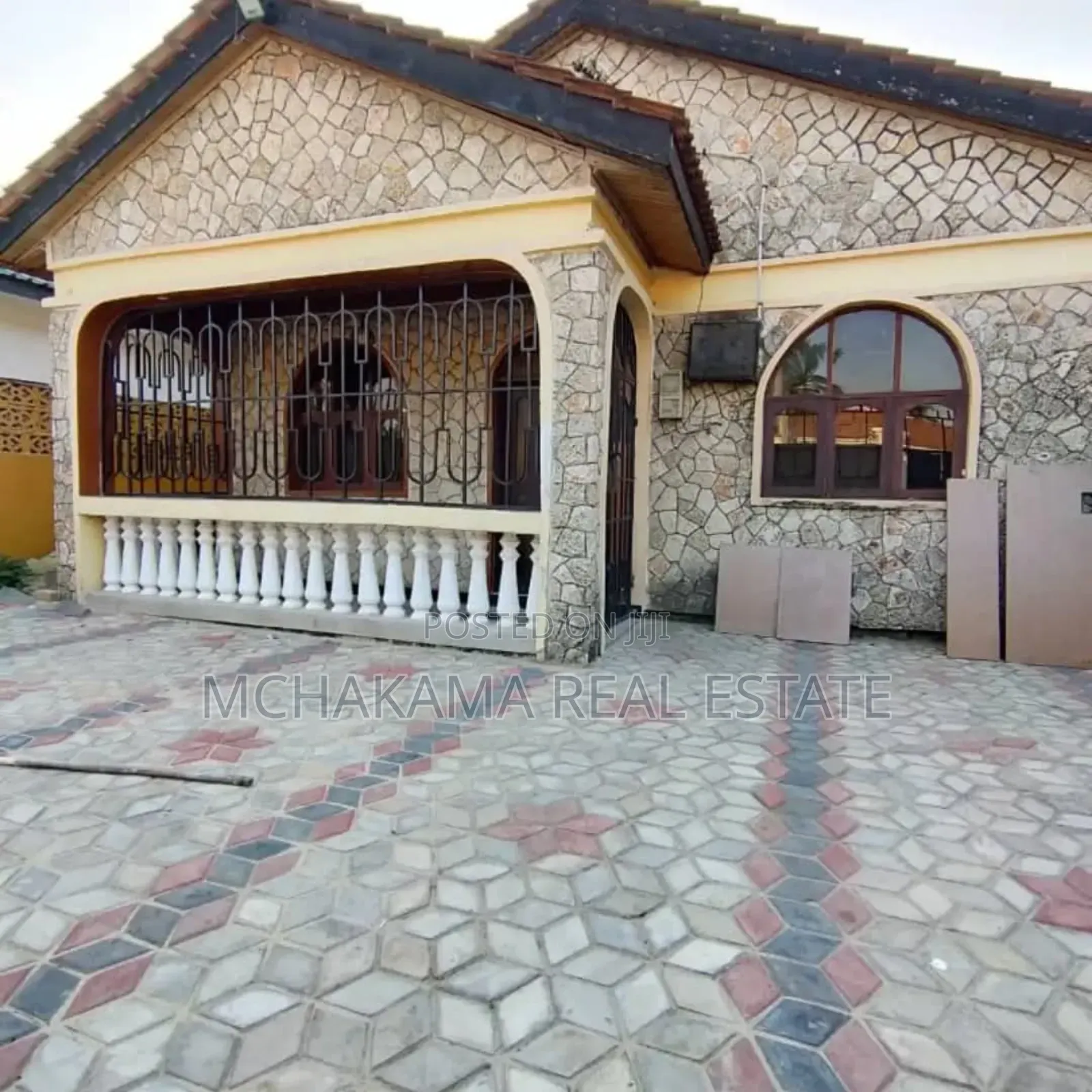 3bdrm House in Yusuph Mchakama, Mikocheni for sale