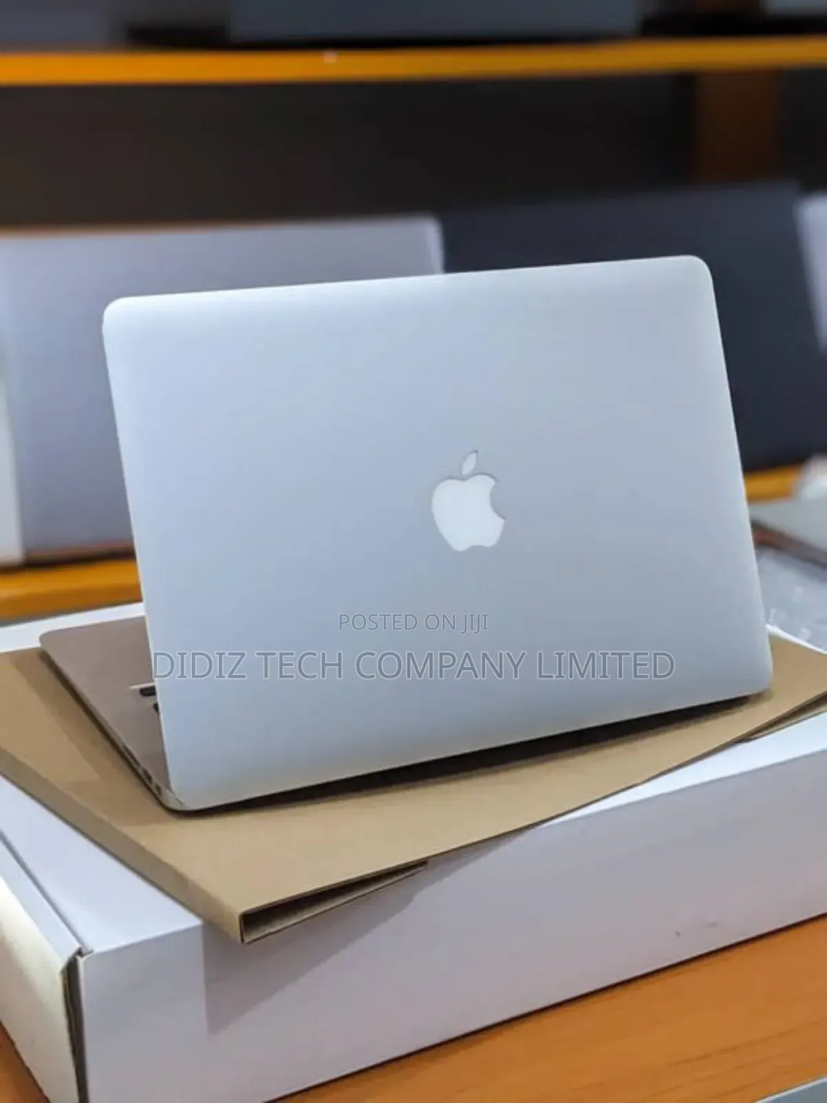 Laptop Apple MacBook Air 2015 8GB Intel Core I5 SSD 256GB