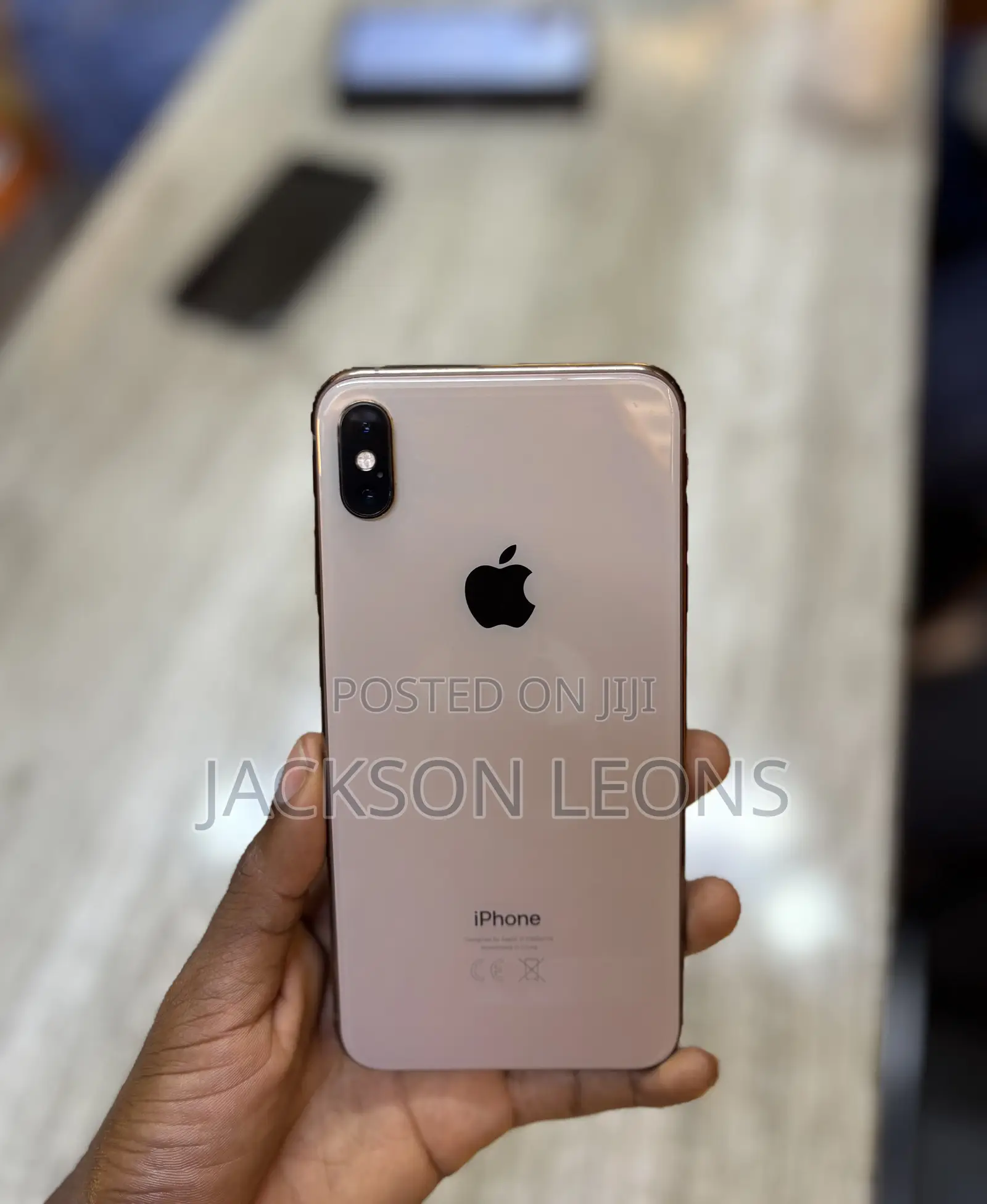 Apple iPhone XS Max 64 GB Gold
