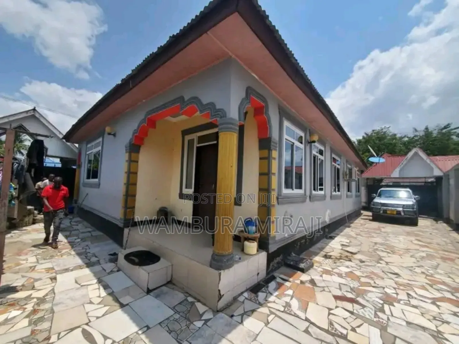 Furnished 4bdrm Bungalow in Nyumba, Kitunda for sale
