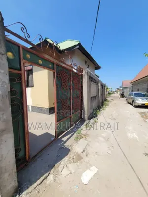 Furnished 4bdrm Block of Flats in Nyumba, Chamazi for sale