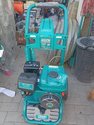 Pressure Washer
