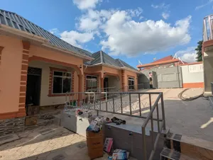 4bdrm Bungalow in Chang'ombe for sale
