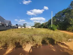 Kiwanja Kinauzwa Wazo Mashamba Ya Jeshi