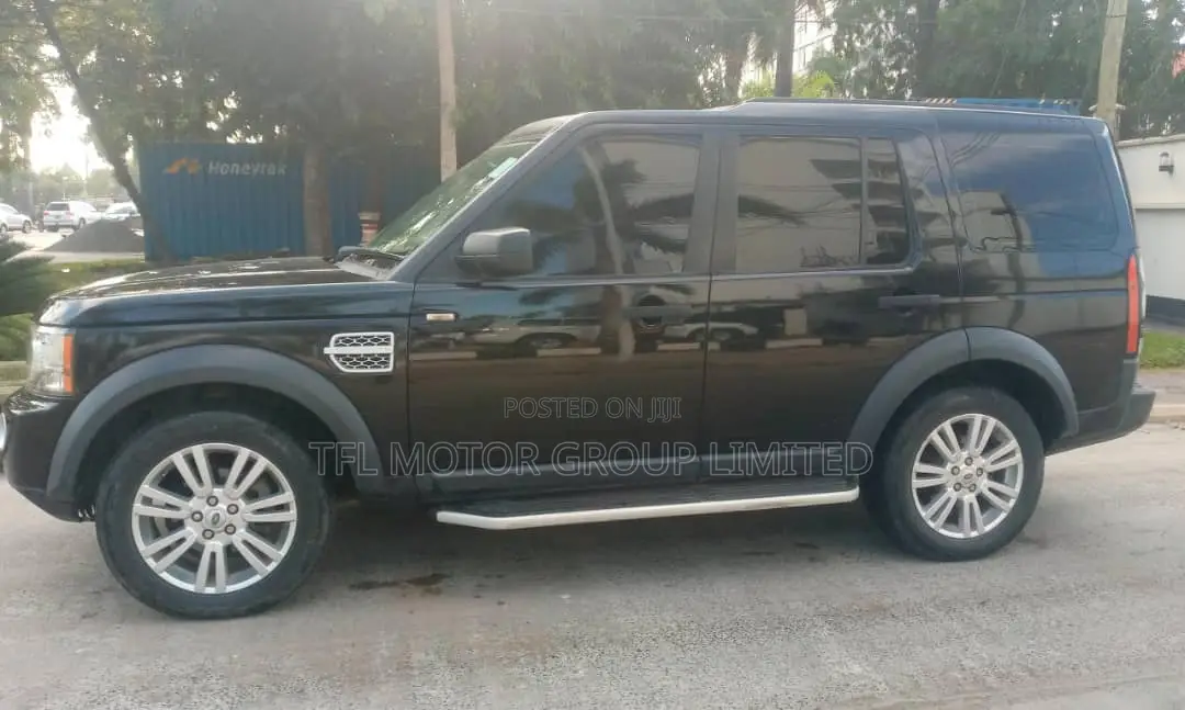 Land Rover Discovery 2008 Black