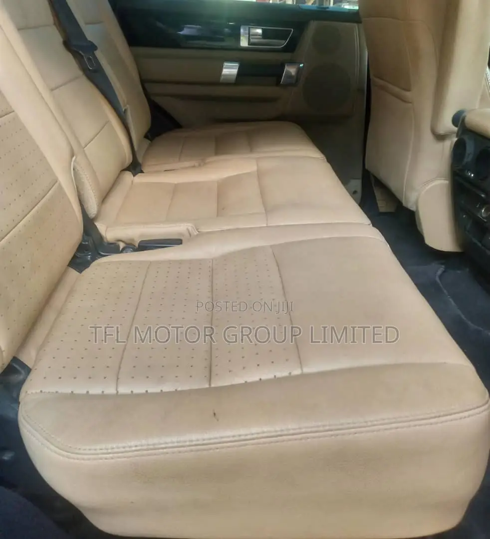 Land Rover Discovery 2008 Black