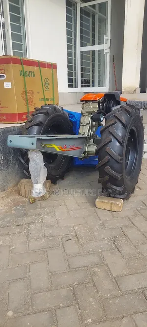 Mjapani Kobuta 14hp