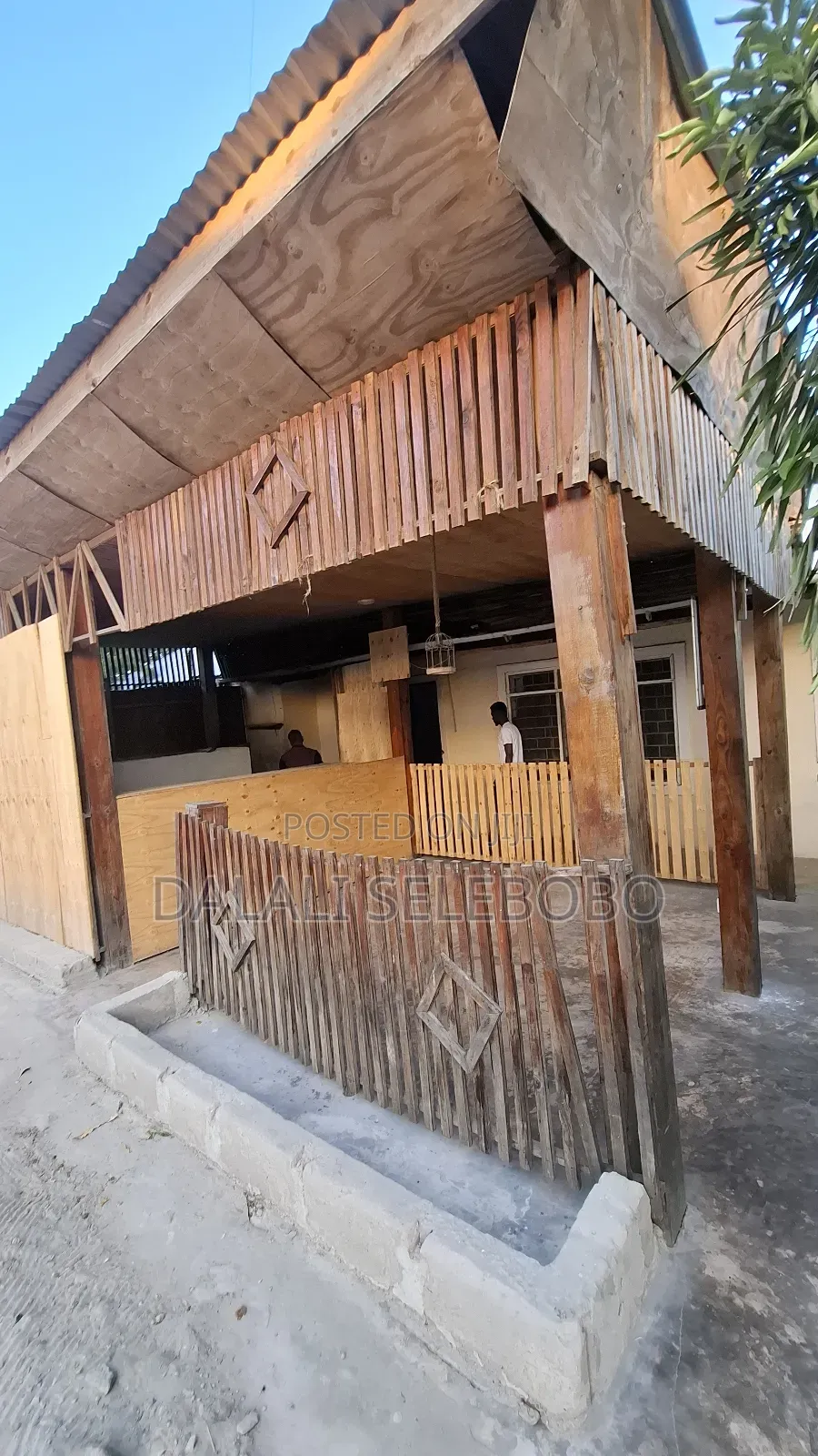 Restaurant Rent at Mwenge Lufungira