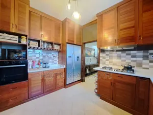 Furnished 3bdrm Apartment in Kisutu for rent