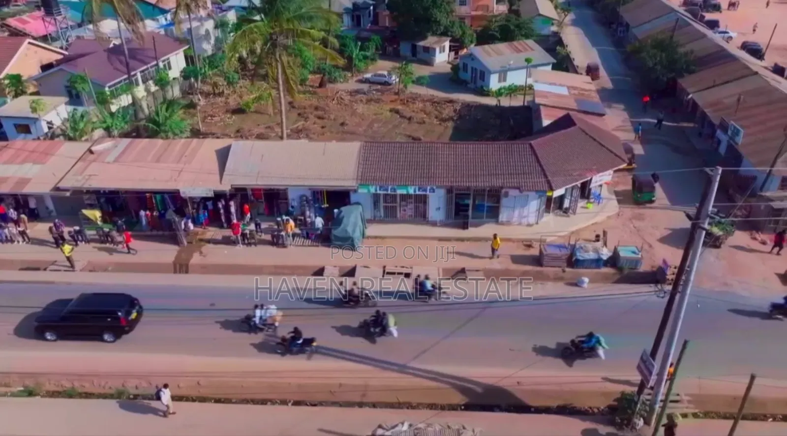 Commercial Corner Plot Inauzwa Tegeta Nyuki