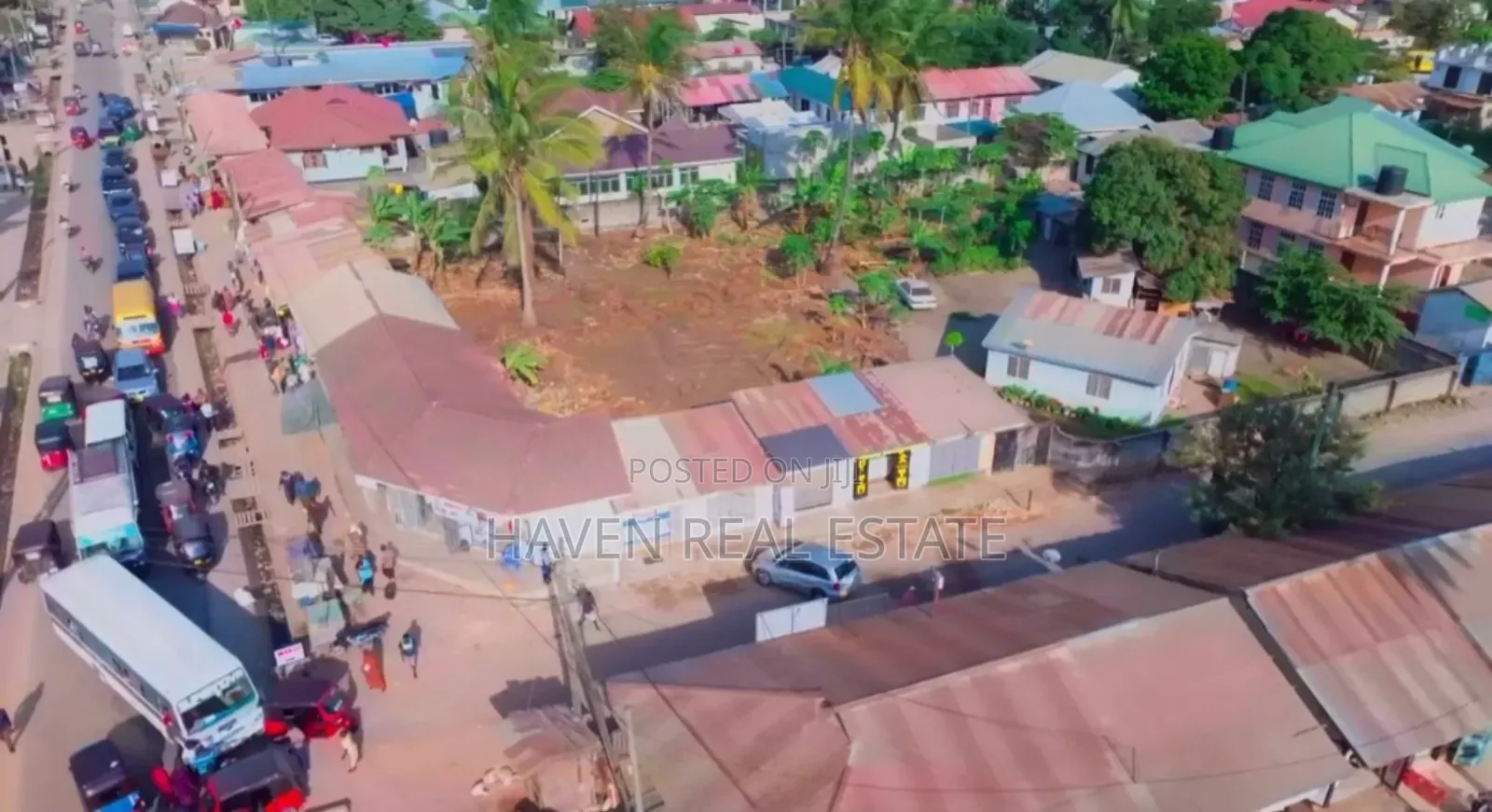 Commercial Corner Plot Inauzwa Tegeta Nyuki