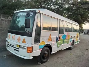 Nissan Civilian 2002 White