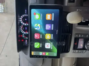 Noah Voxy Android Radio