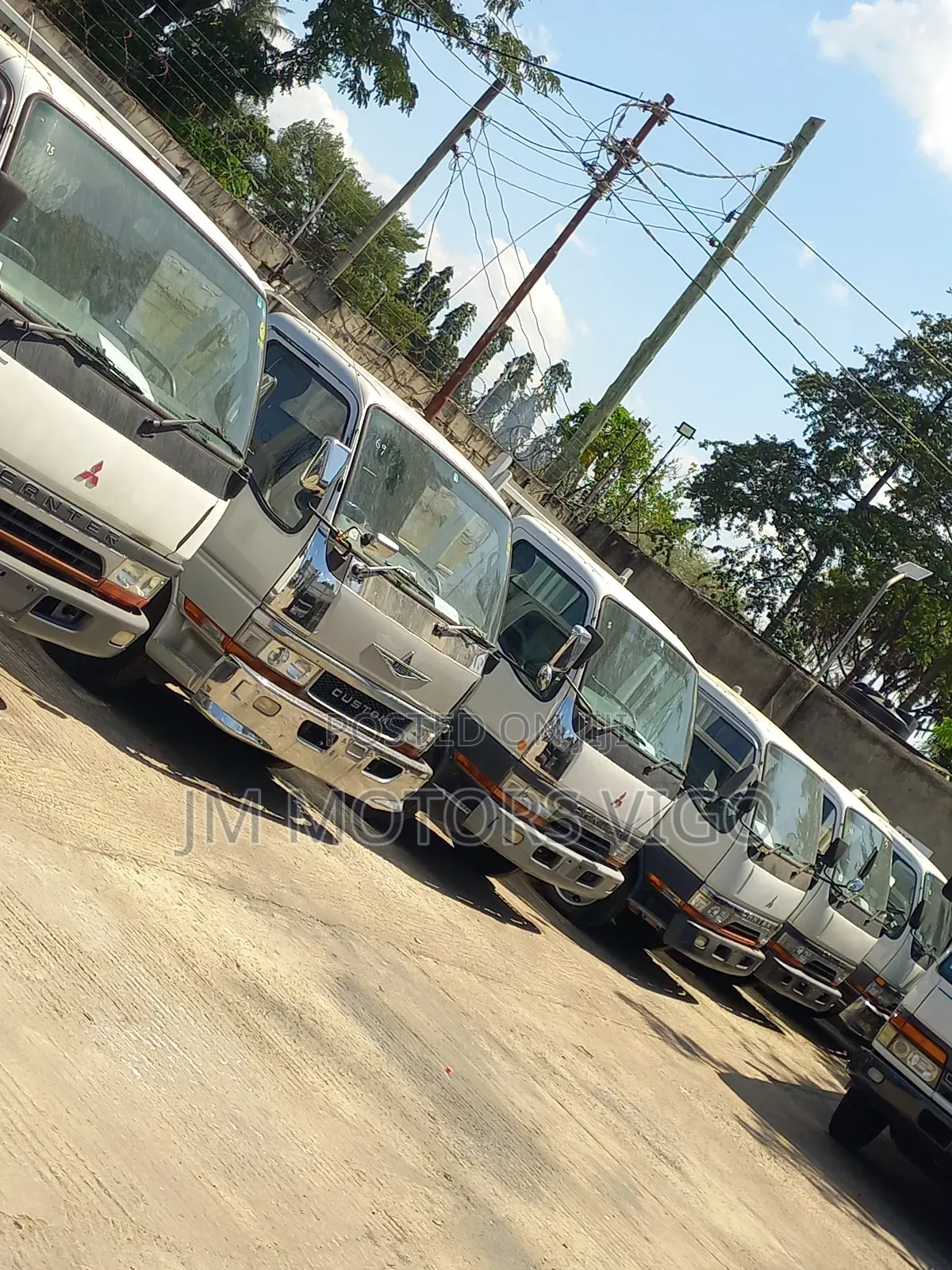 Mitsubishi Canter Tani 4