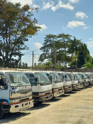 Mitsubishi Canter Tani 4