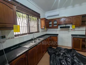 3bdrm House in Villa, Masaki for rent