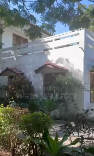 5bdrm House in Masaki for sale