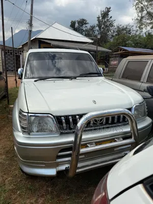 Toyota Land Cruiser Prado 2.7 3dr 2003 White