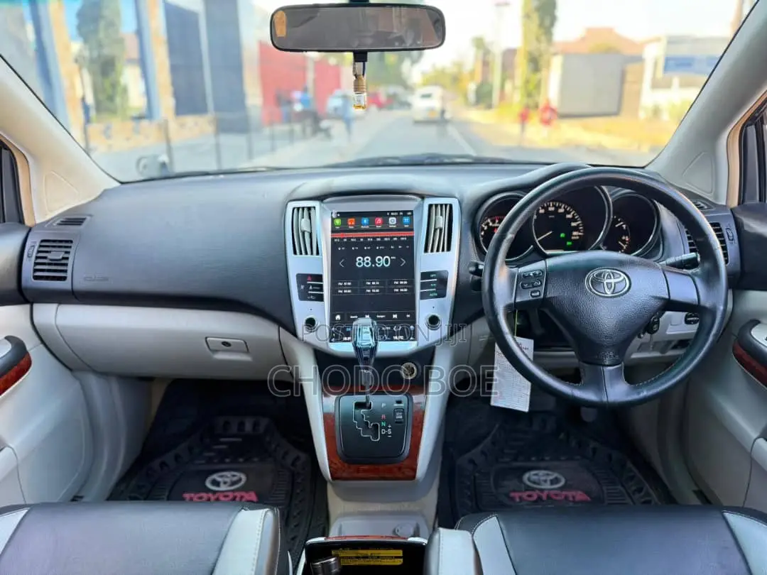 Toyota Harrier 2006 Gray