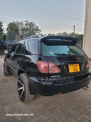Toyota Harrier 2003 Black