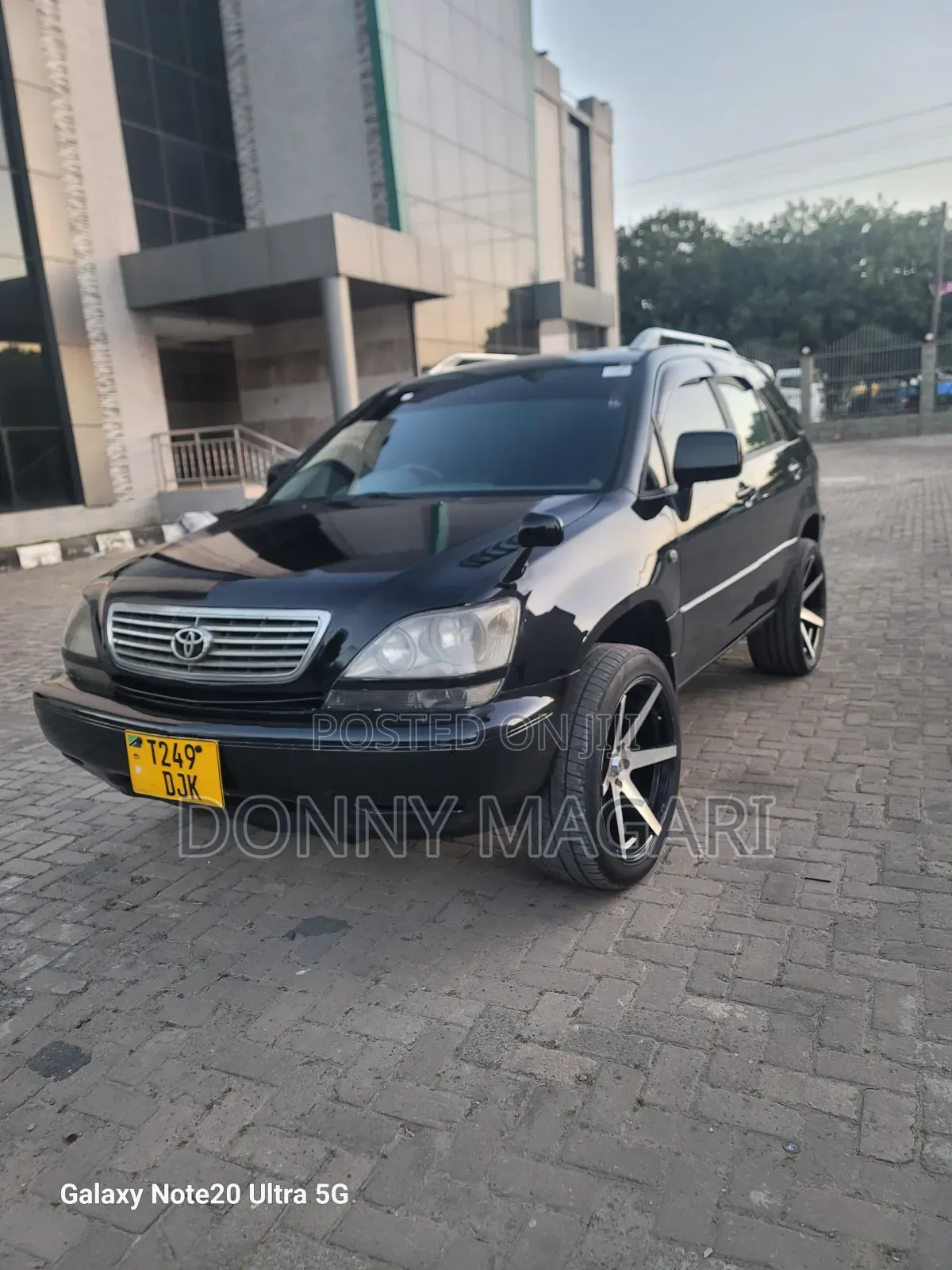Toyota Harrier 2003 Black