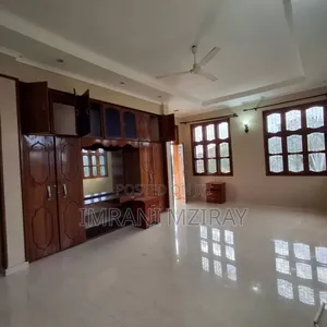 3bdrm Apartment in Kariakoo for rent