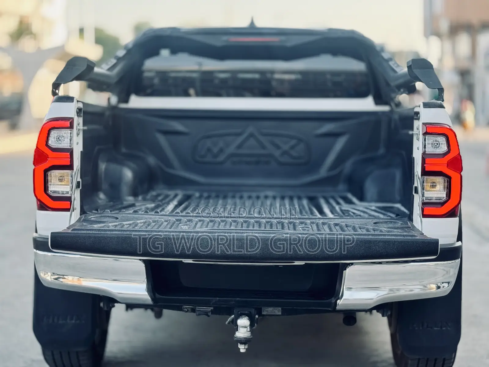 Toyota Hilux Revo Double Cab Deisel 2.8 AWD 2022 White