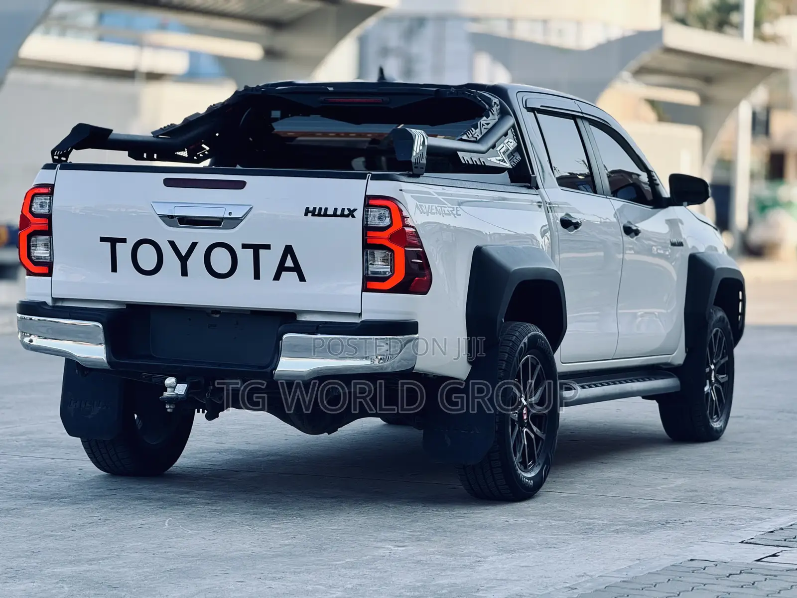 Toyota Hilux Revo Double Cab Deisel 2.8 AWD 2022 White