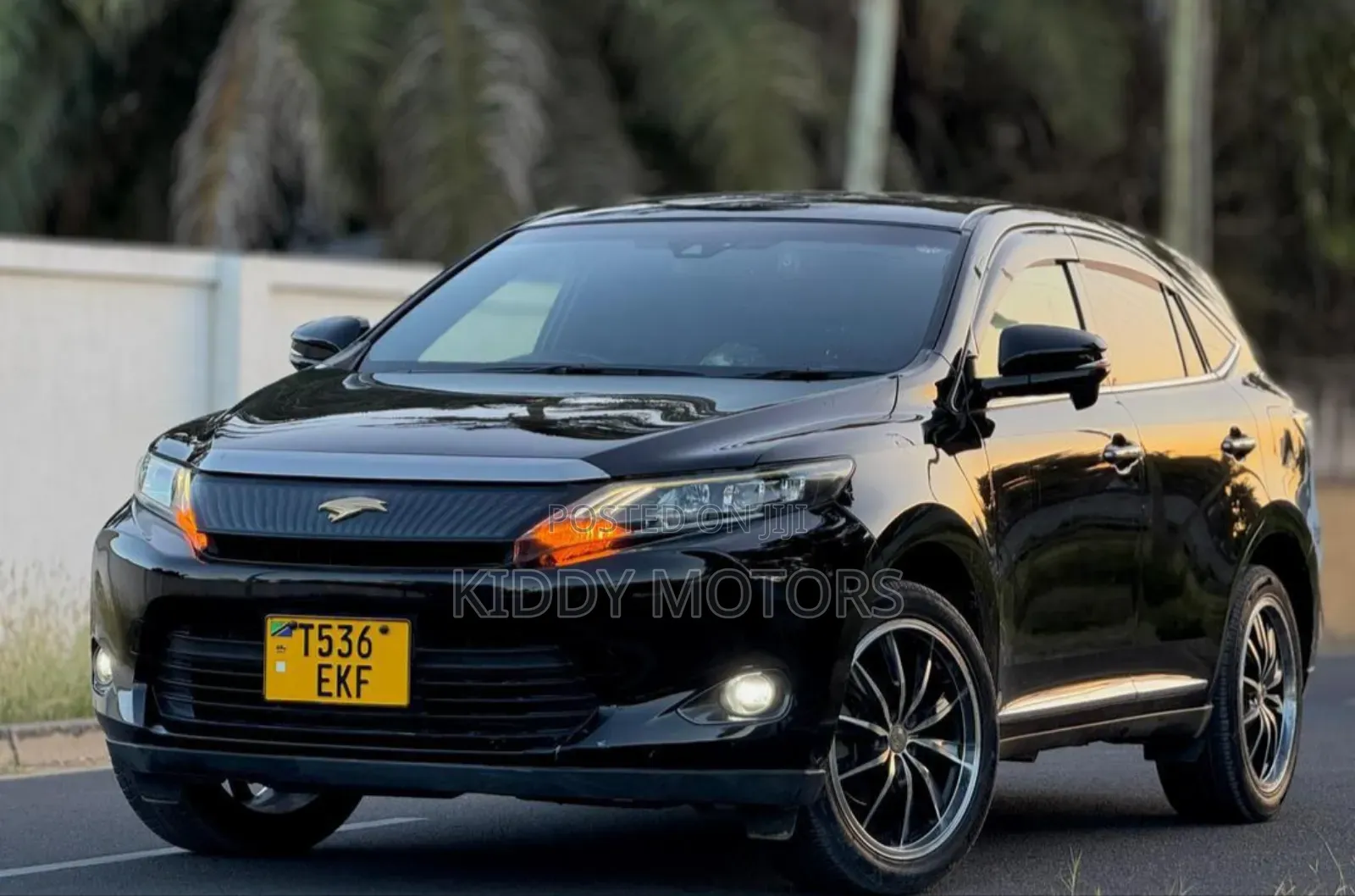 Toyota Harrier 2014 Black