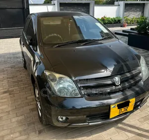 Toyota IST 2003 Black