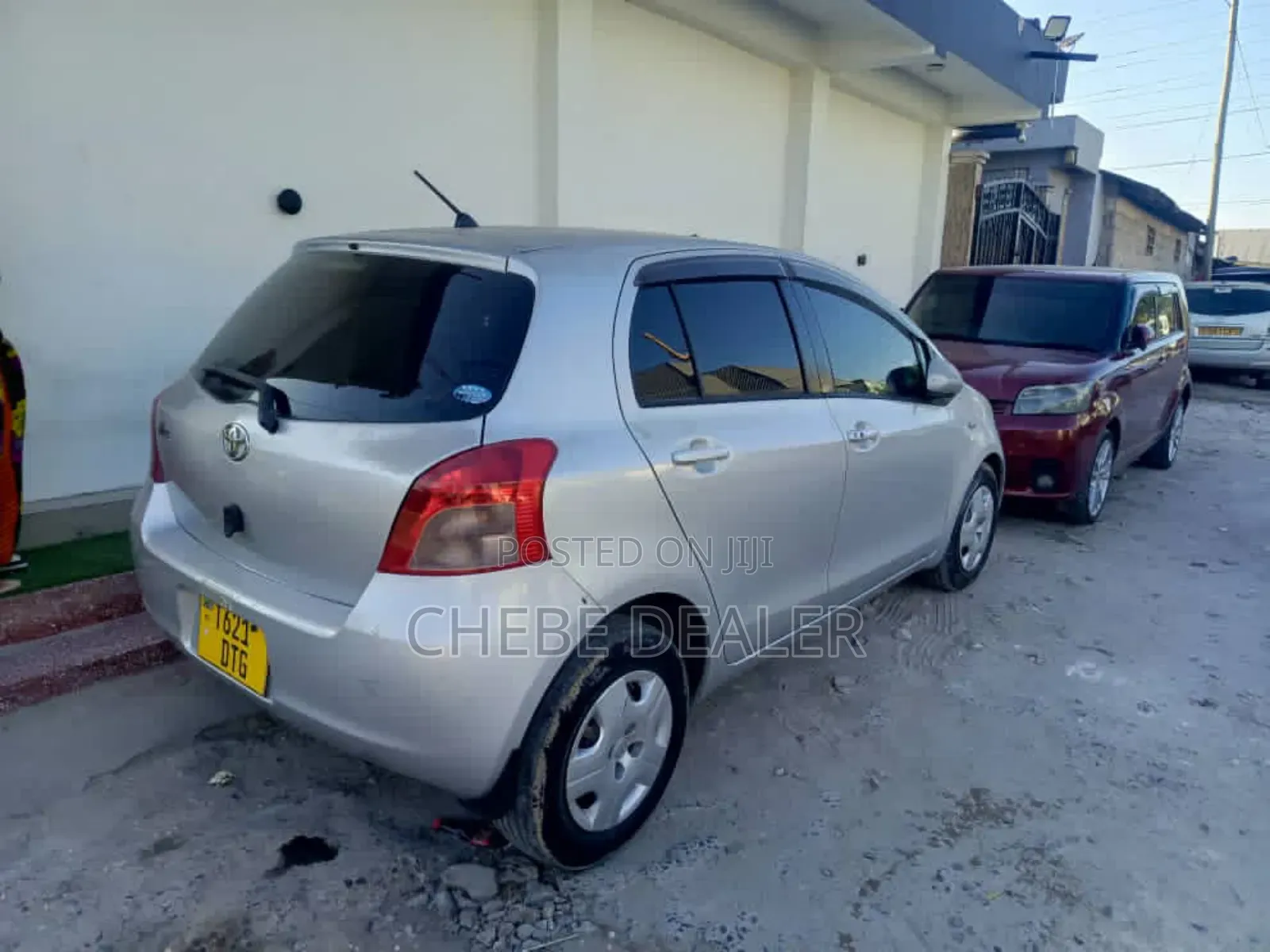 Toyota Vitz 2006 Silver