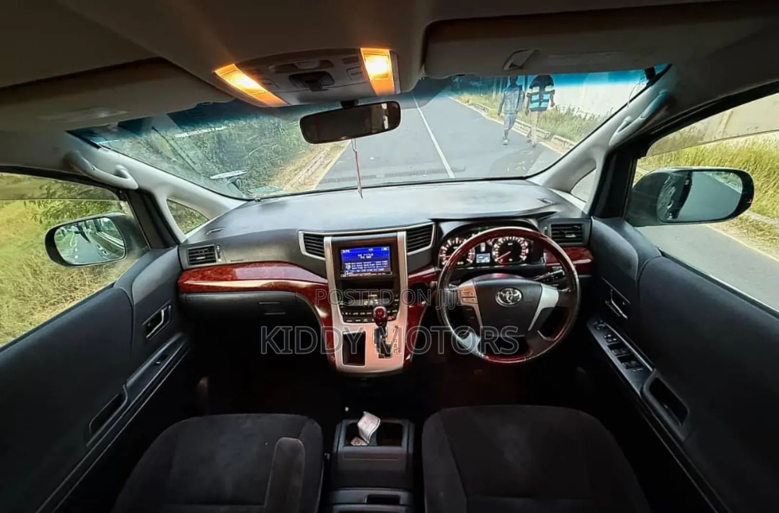 Toyota Vellfire 2011 Black