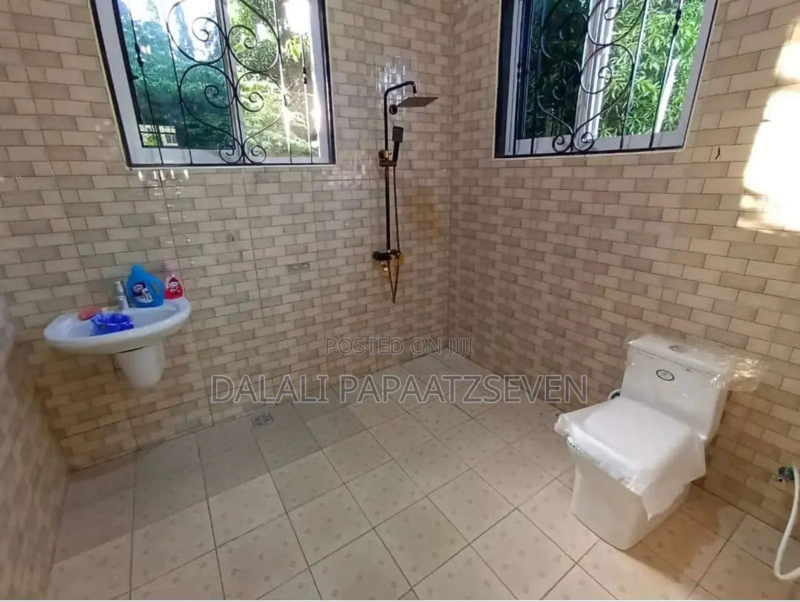Furnished 4bdrm House in Dalalipapaatzseven, Mbezi for rent