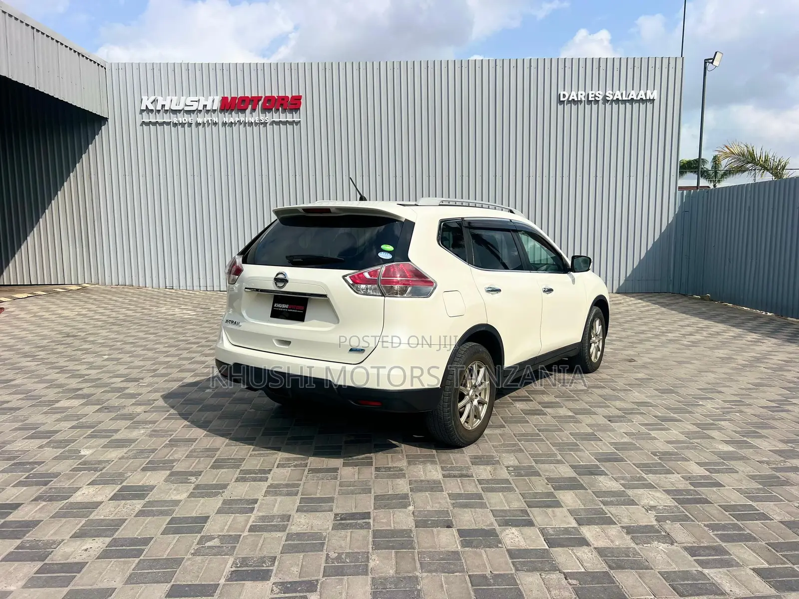 Nissan X-Trail 2015 White