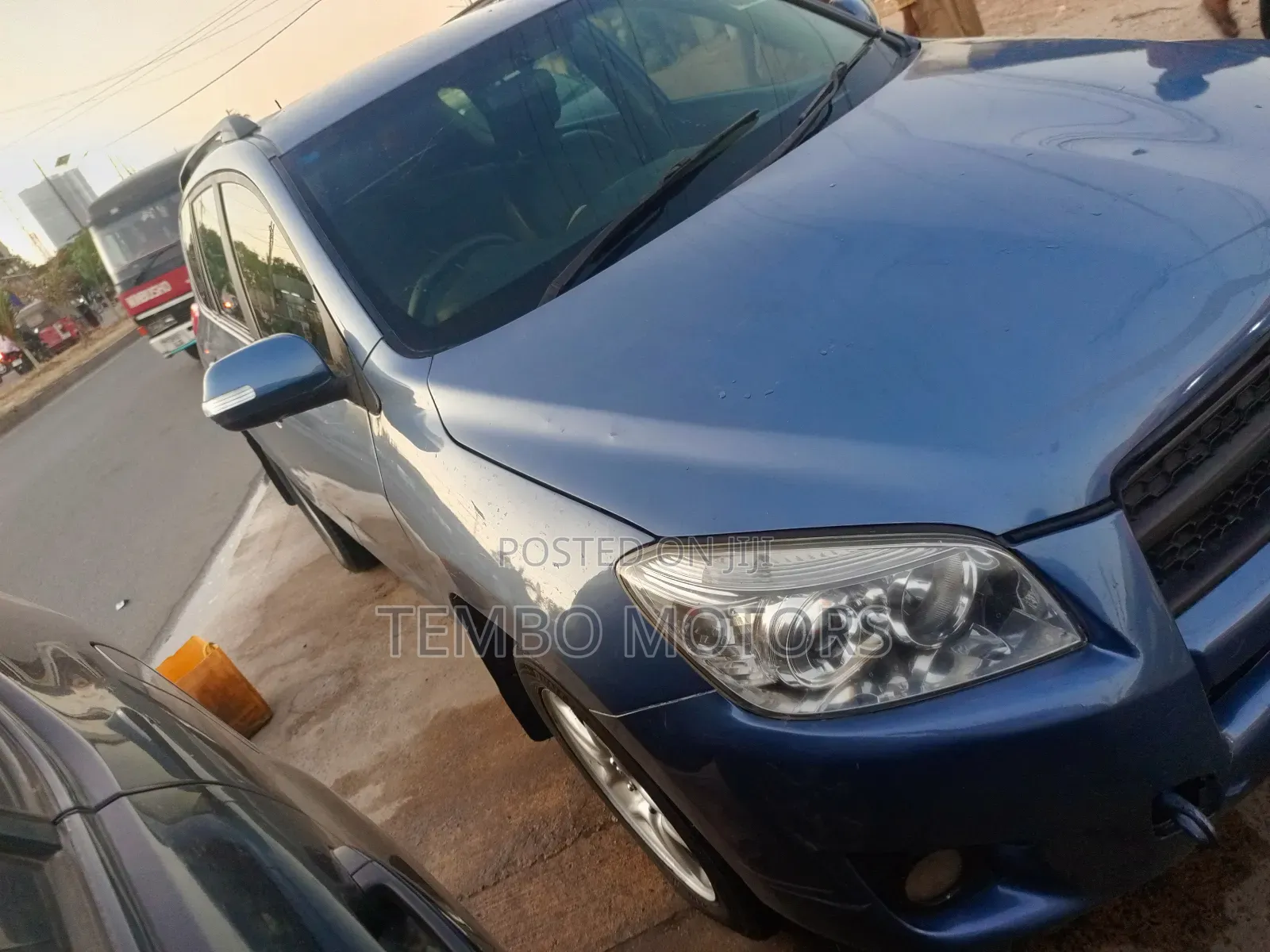 Toyota RAV4 2005 Blue