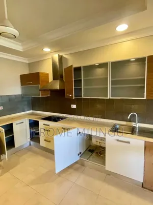 Furnished 3bdrm Apartment in Oyster Bay for rent