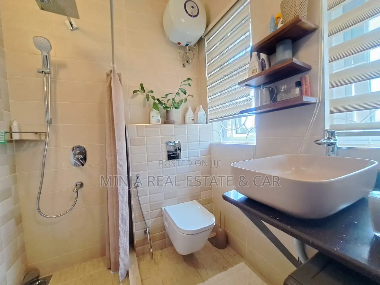 Furnished 3bdrm Apartment in Kivukoni for rent