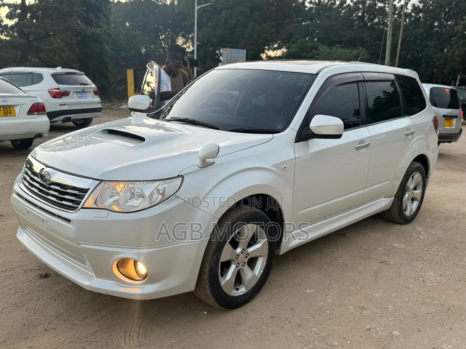 Subaru Forester 2009 White