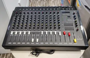 Yamaha Power Mixer, PMX-1208du Njia 12 Channels