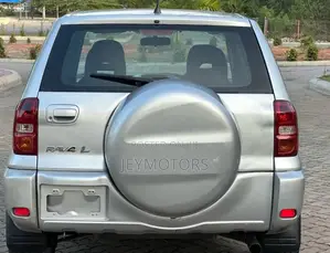 Toyota RAV4 2005 Silver