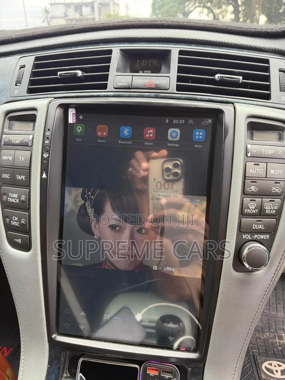 Toyota Crown 2006 White