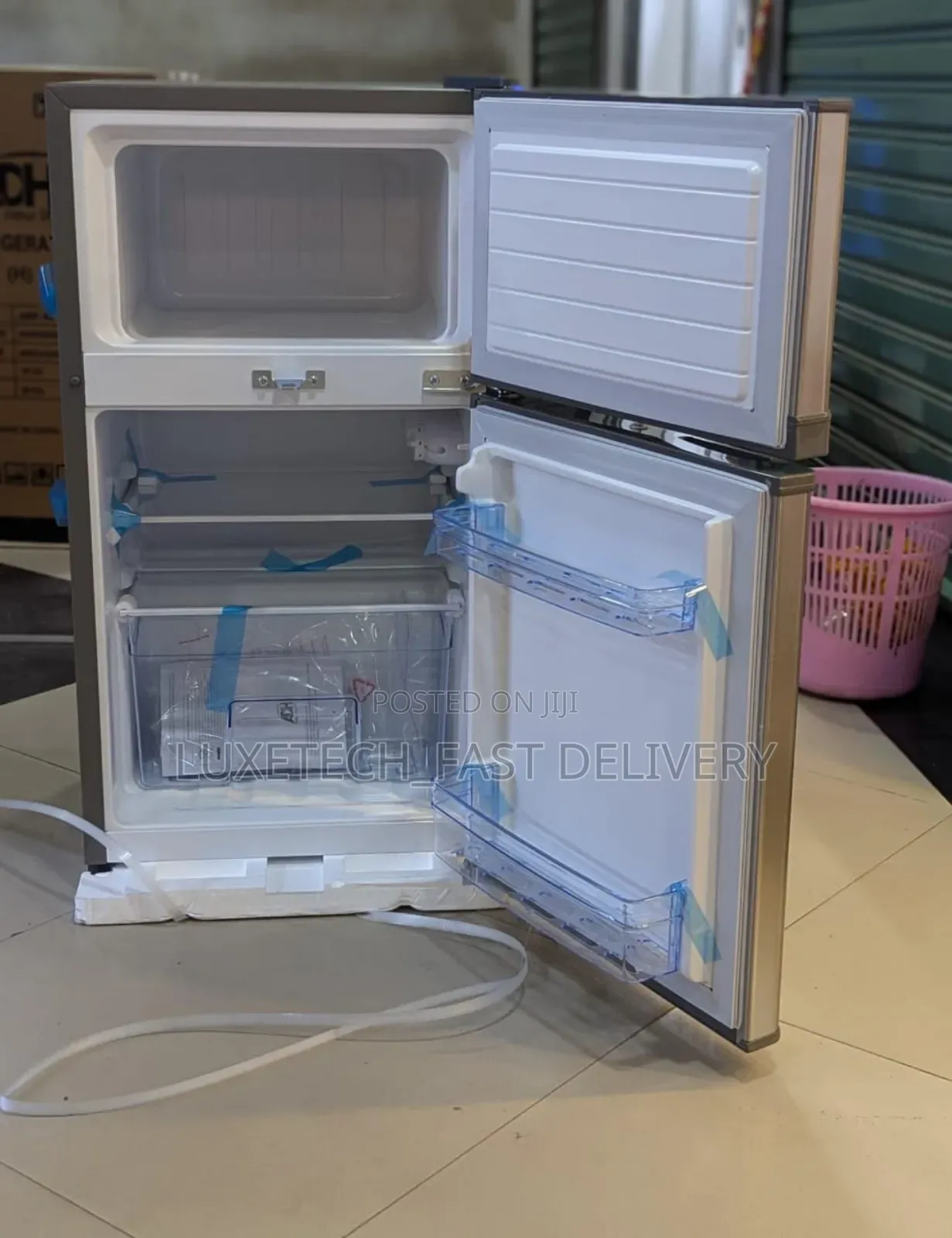 Adh Double-Door Fridge 100 Litres