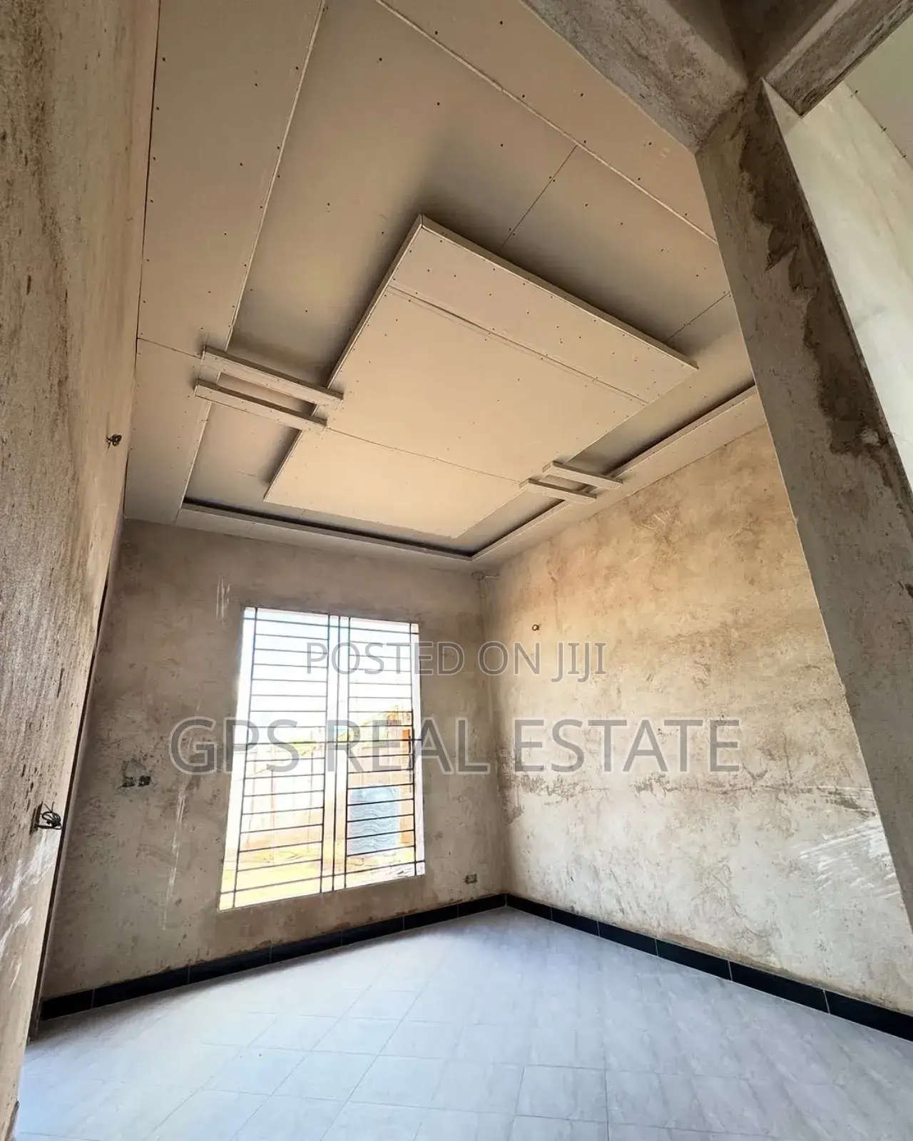 8bdrm Apartment in Kisasa, Dodoma Rural for sale