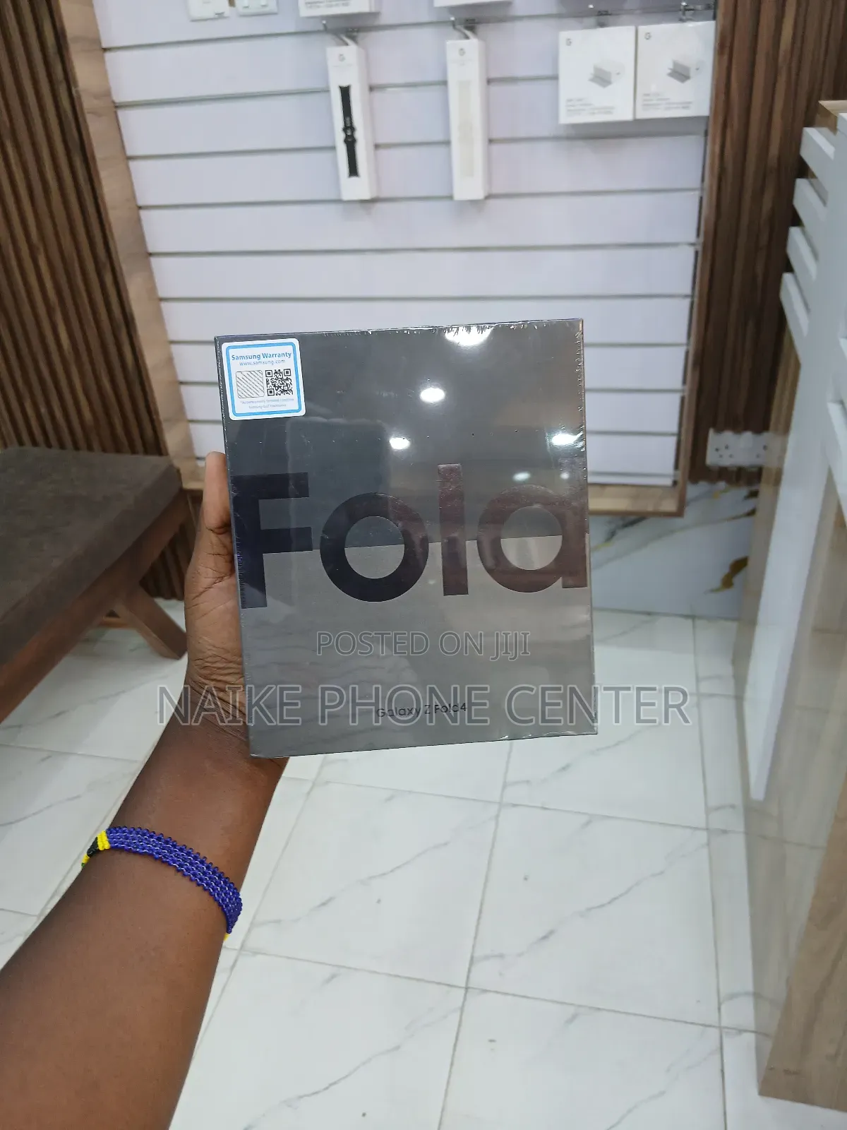 New Samsung Galaxy Z Fold4 256 GB Black