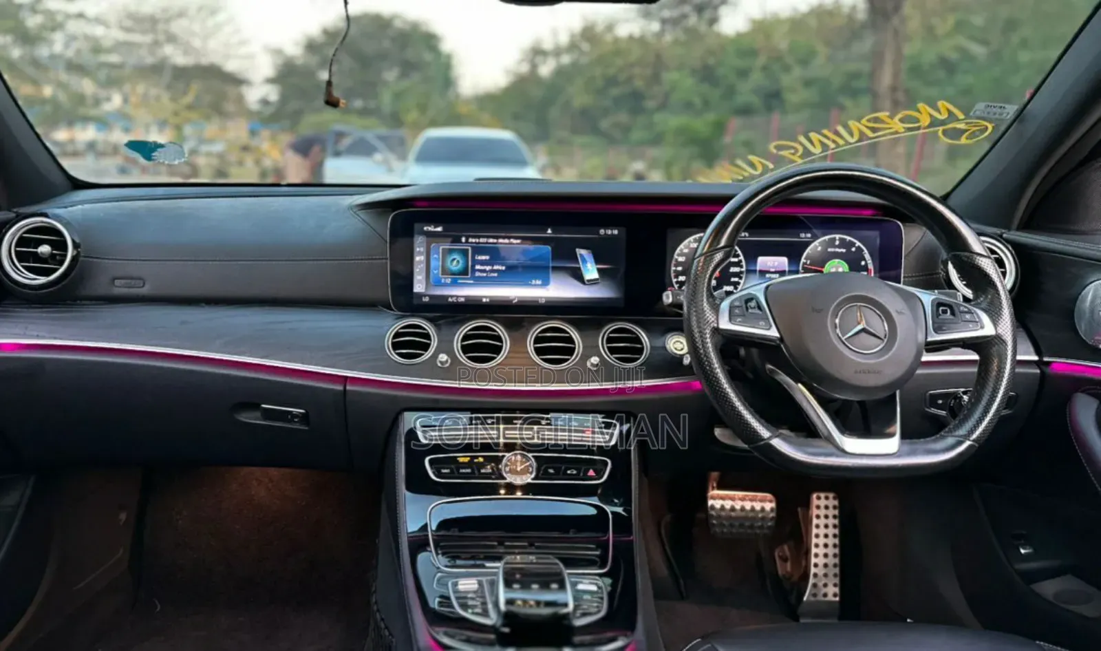 Mercedes-Benz E220 2016 Pearl