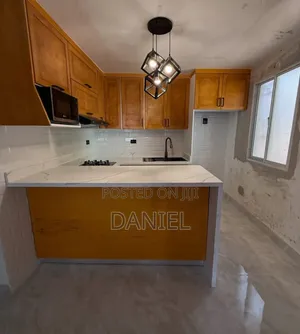 Kitchen Carbinates Installation Multicolored