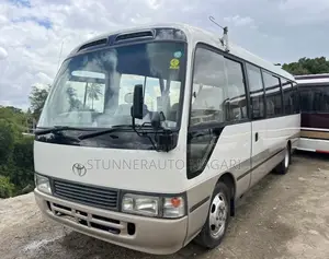 Toyota Coaster 2000 White