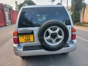 Suzuki Grand Vitara 2003 Silver