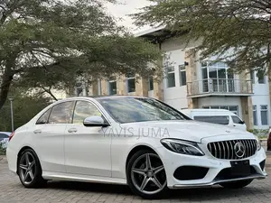 Mercedes-Benz C200 2014 White